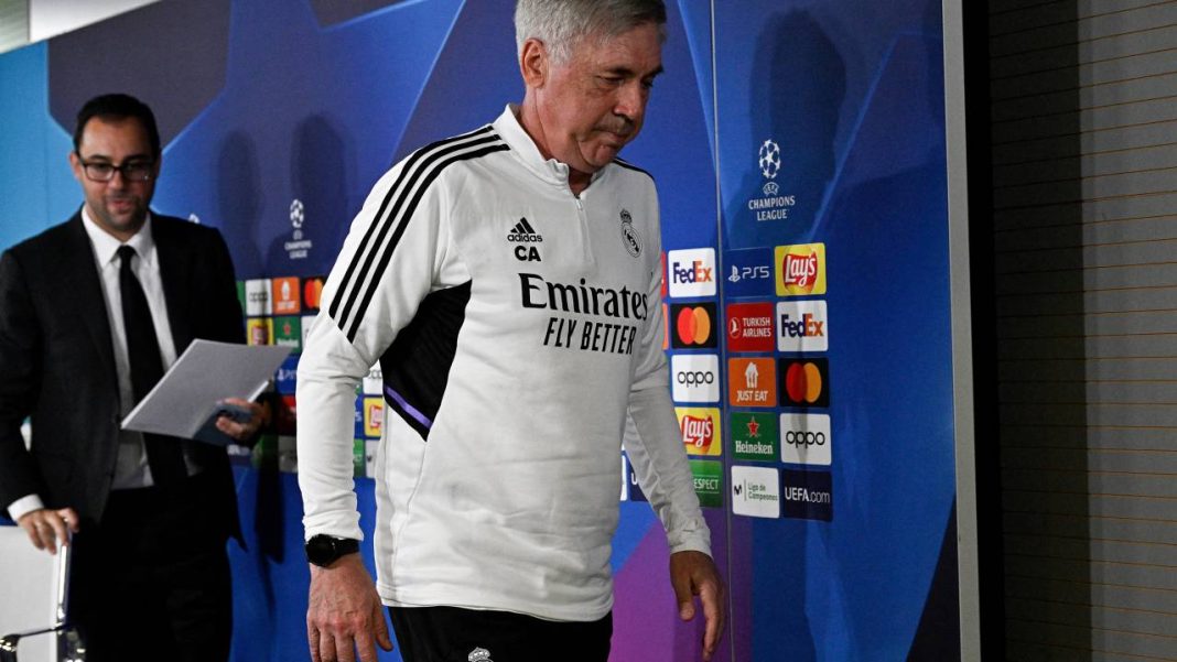 Real Madrid's Italian coach Carlo Ancelotti leaves after a press conference of Real Madrid CF on the eve of their UEFA Champions League semi-final first leg football match against Manchester City at Valdebebas Sport City in Madrid on May 8, 2023. (Photo by JAVIER SORIANO / AFP)